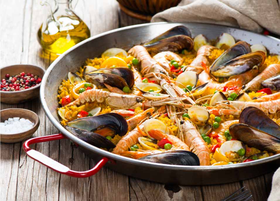 Garcima 15 Inch Enameled Paella Pan - Serves 8 - Tienda Delicias de España